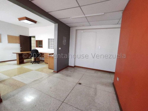 Imagen 27 de 30 de Oficina En En Venta En El Centro De Barquisimeto, Lara _ Monica Carrasquel 0424/556.57.59#