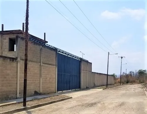 Terreno Industrial De .17.539 M2