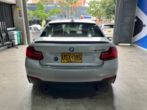 BMW M235i 3.0 M235i Coupe performance