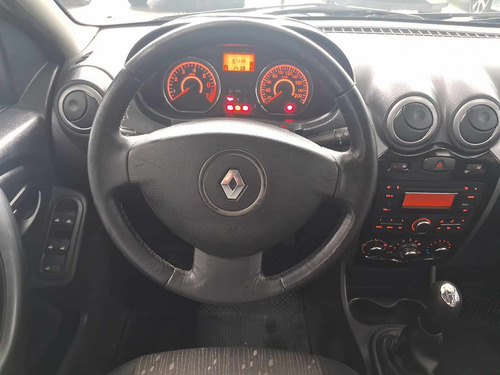 Renault Logan 1.6 Expression Hi-torque 4p