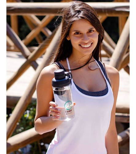 Imagen 3 de 10 de Botella Keep Shaker 600ml Con Mezclador Batidos Fit Kuchen