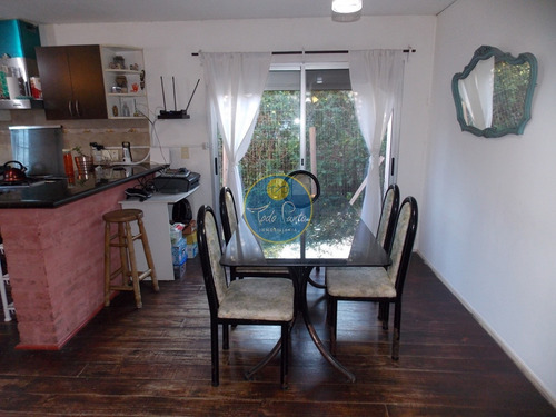 Dos Casas Màs Barbacoa En Zona De Colegios, Jardines De Córdoba.- Ref: 5749