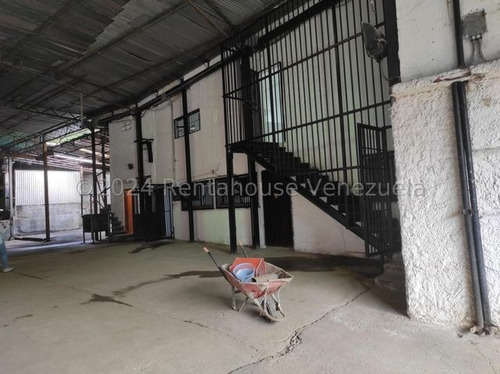 Galpón En Venta Urb Miranda Ia25-316257