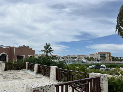 Apartamento Amueblado En Venta En Fishing Lodge De La Marina De Cap Cana, Punta Cana, 1 Habitación