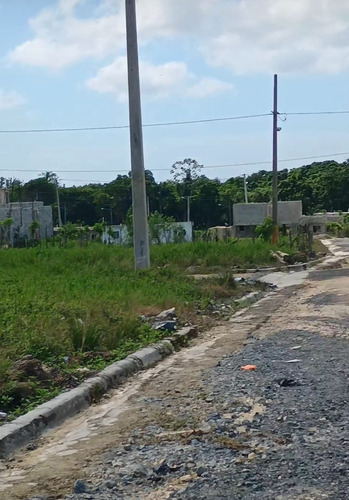 Solar De 158 M2 En Venta En Santo Domingo Norte