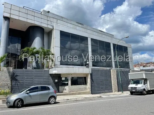 Se Alquila Oficina En La Urbina