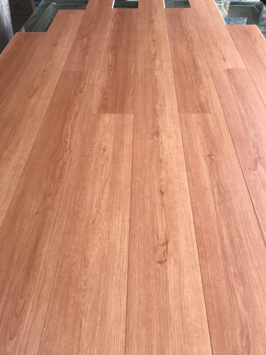 Imagen 2 de 4 de Piso Flotante De Pvc 4mm Transito Comercial Linea Sense