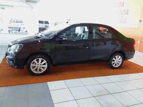 Imagem 8 de 9 de Toyota Etios 1.5 X Plus Sedan 16v Flex 4p Automático