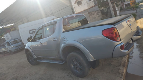 Mitsubishi L200 3.2 Triton Hpe Cab. Dupla 4x4 Aut. 4p