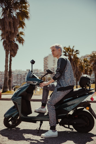 Imagen 25 de 25 de Scooter Eléctrico World K800 100%financiada