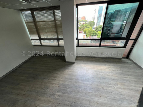 Oficina En Alquiler En Las Mercedes. Sw Mls #25-4418