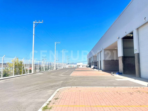 Renta De Bodega Industrial En Parque La Noria, En El Marqués, Querétaro.