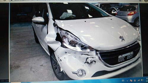 Peugeot 208 Feline 2014
