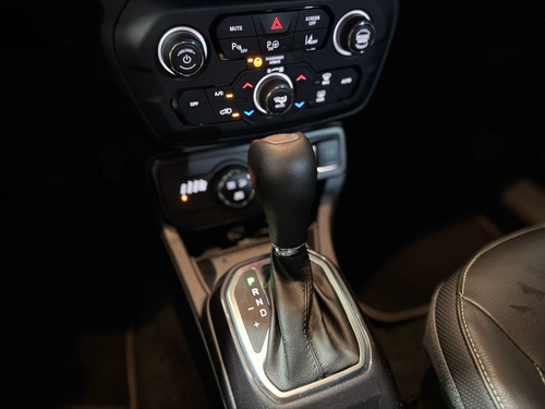 Jeep Renegade 1.3 T270 TURBO FLEX S 4X4 AT9