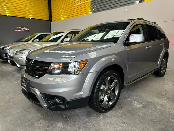 dodge journey 7 plazas Dodge Journey 2.4 Sxt Sport 7 Pasajeros At