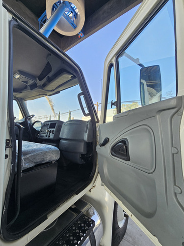International 4300 Modelo 2013 Chasis Cabina Rabón 4x2