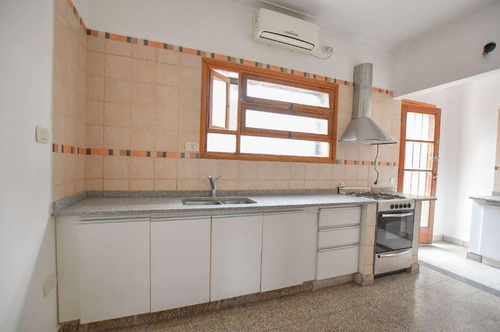 Ph Venta 2 Dormitorios 1 Baño Patio 81 Mts 2 Cubiertos 100 Mts 2 Totales - La Plata