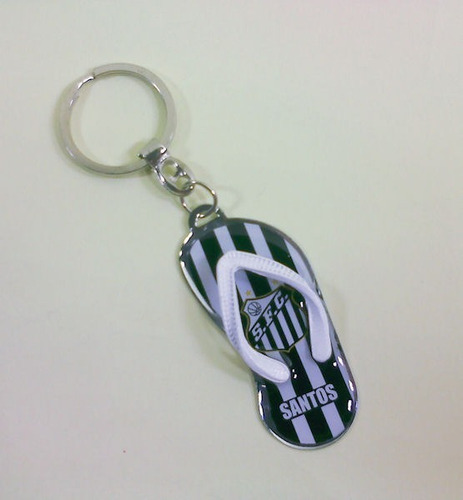 Imagem 1 de 2 de Chaveiro Chinelo Do Santos Produto Oficial Licenciado Novo