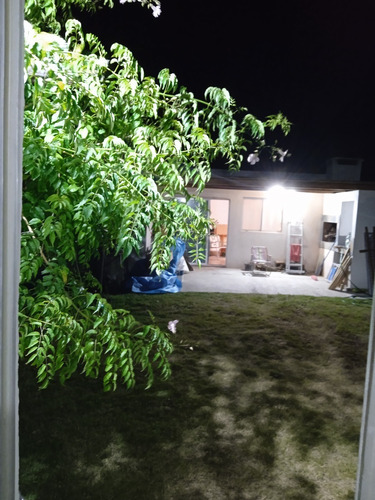 Imagen 20 de 25 de Casa Con Apartamento Al Fondo Para 10 Personas