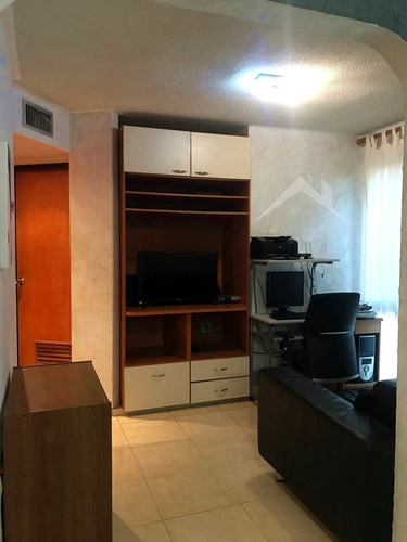 Imagen 10 de 16 de Home 24 Pelicano, Vende Hermoso Apartamento En El C.r. Guaica Mar Ii