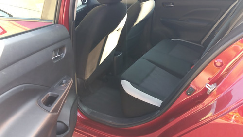 Nissan Versa 1.6 Advance Mt
