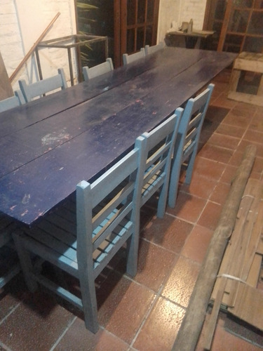 Mesa Grande De Madera Con Sillas De Madera 