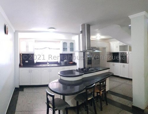 Imagen 4 de 18 de Hermosa Casa Ubicada En Urbanismo Privado Al Este De La Ciudad Y Con Vigilancia Permanente. 0412780070 Cod Mls 22-9662