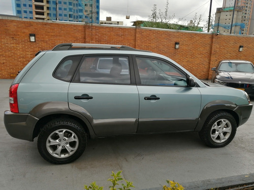 Hyundai Tucson 2009 2.0 Gl Crdi 4x4