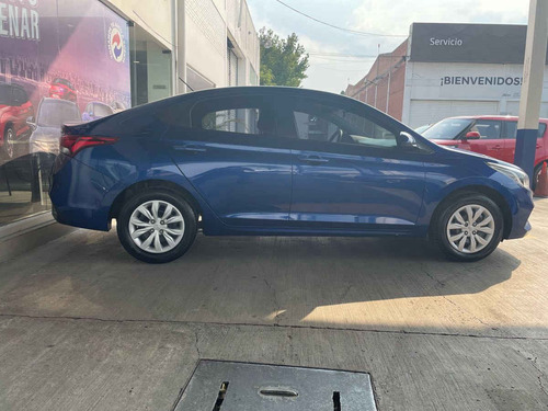 Imagen 3 de 15 de Hyundai Accent 2020 4p Gl L4/1.6 Man