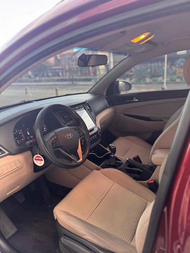 Hyundai New Tucson 4x2 2000cc Mt Aa
