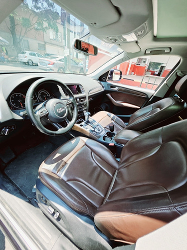 Audi Q5 2.0 L T Elite Dsg