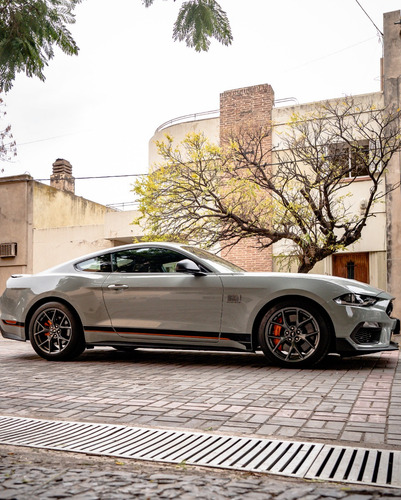Ford Mustang 5.0 Gt 421cv
