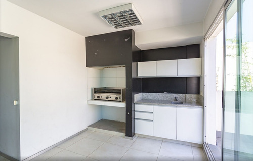 Venta Lomas De Zamora Oficina Super Luminosa 45m2, Al Frente Sobre Av. Hipolito Yrigoyen!
