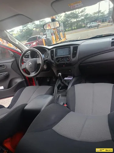 Mitsubishi L200 2.5l