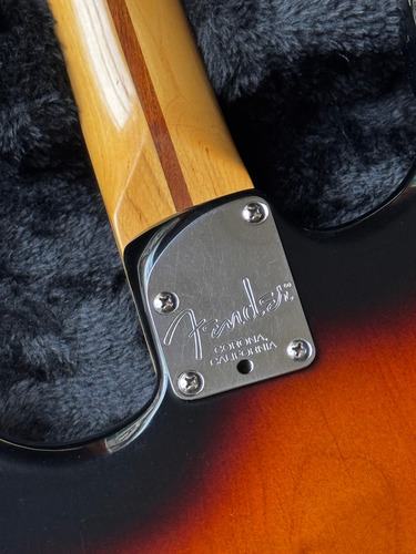 Fender Stratocaster Hss American Deluxe Sunburst Ultra Elite Diestro Sunburst 3 Tonos Palo De Rosa (Usado)