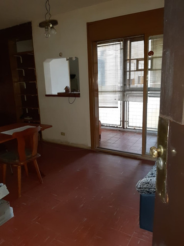 Departamento 3 Ambientes Primer Piso Sobre Pepiri. Barrio Espora