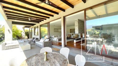 Mediterránea 450m2 Condominio La Dehesa 5d 5b - Ziw Property