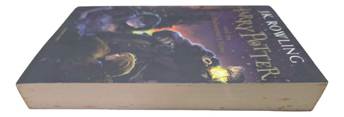 Harry Potter And The Philosopher Stone - J. K. Rowling (Usado)