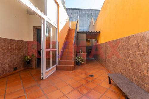 Venta Casa Cochera Terraza Patio Mataderos