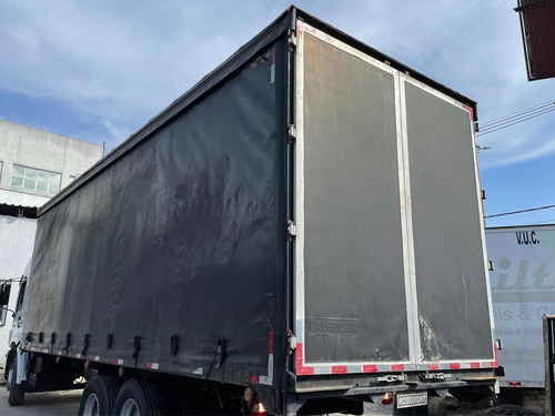 Imagem 3 de 3 de Bau Sider 8,50m Chapeado Truck