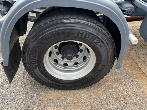 Imagem 7 de 11 de Scania R124 360 4x2 1998 Mugen Caminhoes