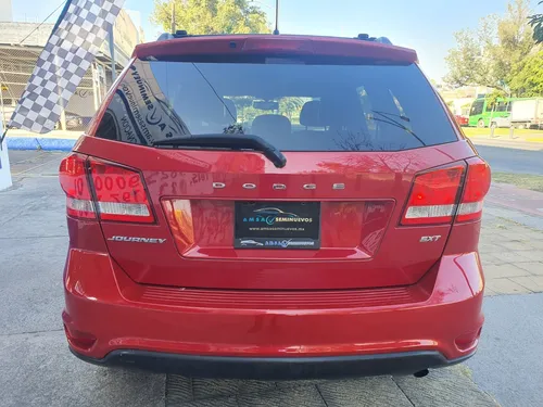 Dodge Journey 2.4 Sxt 5 Pasajeros Plus Mt