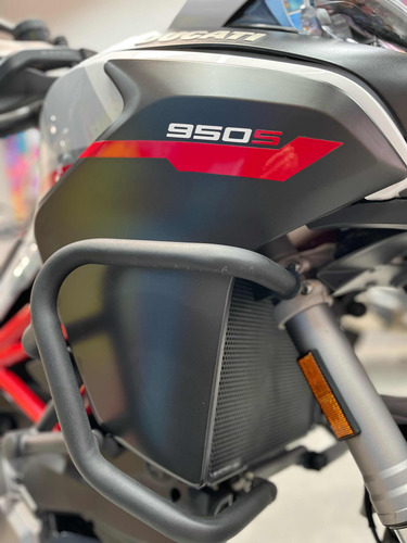 Ducati Multistrada 950s