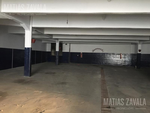 Magnifico Galpón S/ Av Caseros, Foco Comercial - P. Patricios - Única Prop En Venta En La Zona