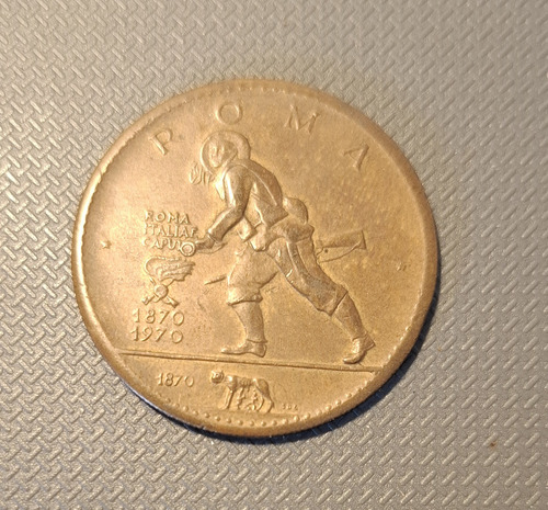 Medallas E.a.u. Ras Al Khaima. 1870/1970. 100° Roma Capital. (Usado)