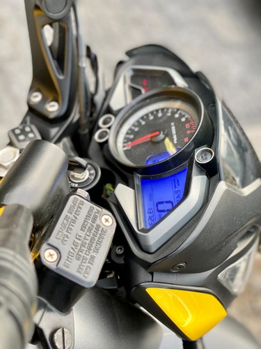 Bajaj Rouser Ns 200