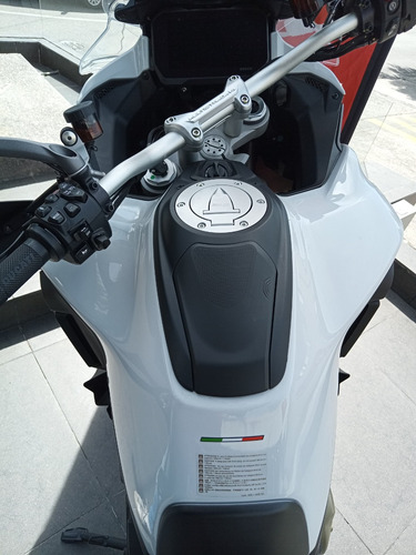 Ducati Multistrada V4s