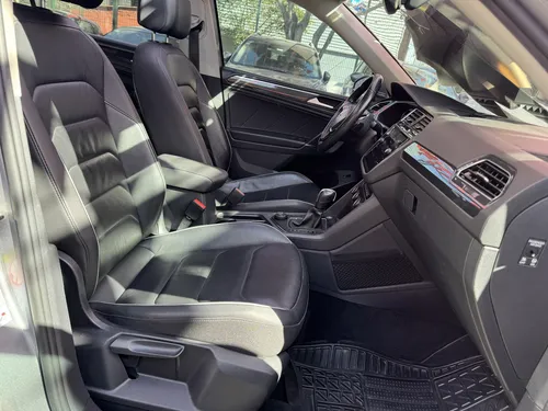 Volkswagen Tiguan 2.0 Highline At