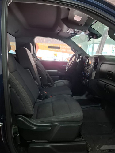 Chevrolet Silverado 4.3 V6 1500 WT Cabina Regular 4x4 At