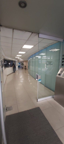 Imagen 1 de 5 de Centro - Oficina Sobre Belgrano - Seguridad 24 Hs